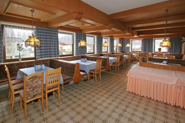 Hotel Landgasthof Pfarrwirt Thiersee Exterior foto